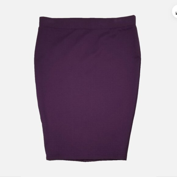 TORRID Size 0 Pencil Skirt 6616E1M - Picture 1 of 7